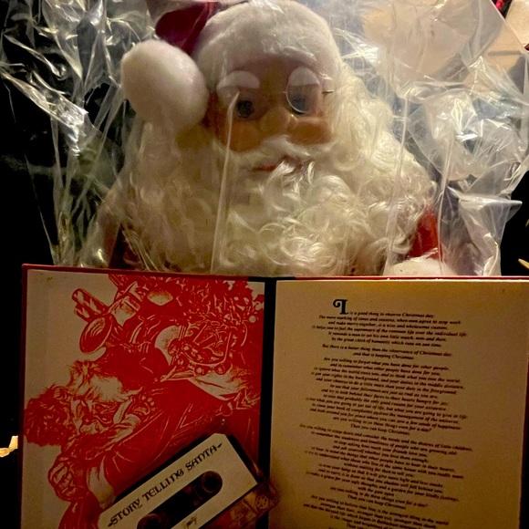 Holiday Classics Holiday Vintage Animated Story Telling Santa